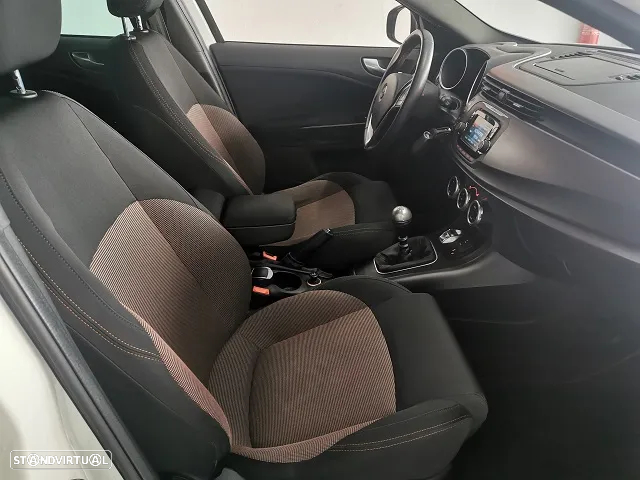 Alfa Romeo Giulietta - 18