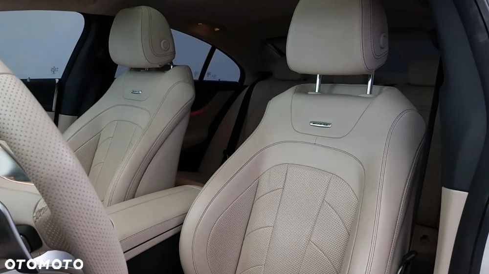 Mercedes-Benz CLS - 21