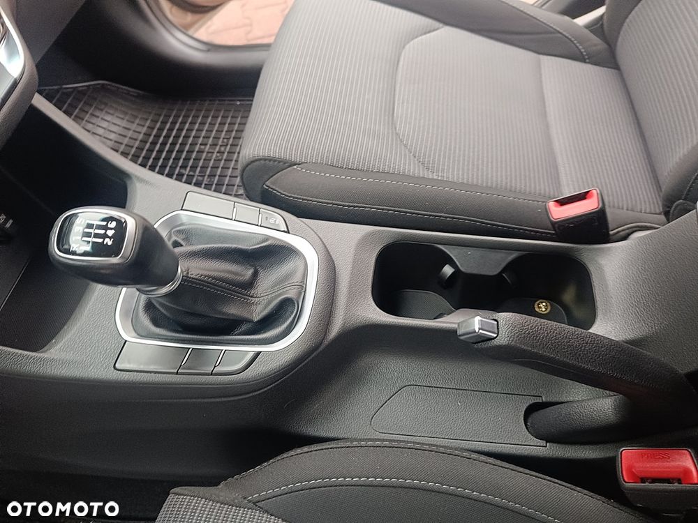 Hyundai i30 1.4 Premiere Comfort - 17