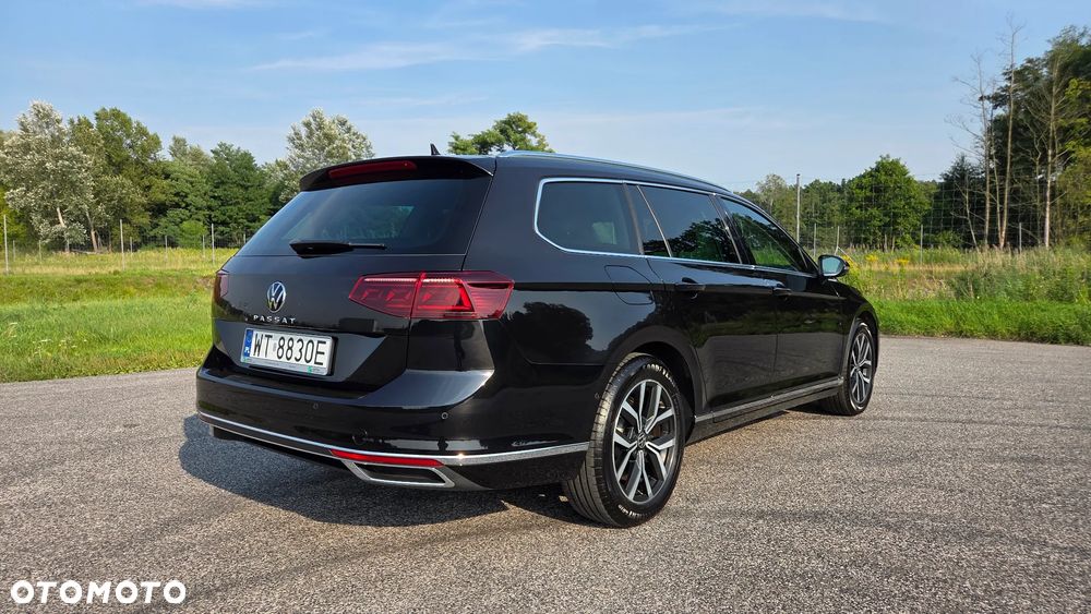 Volkswagen Passat - 4
