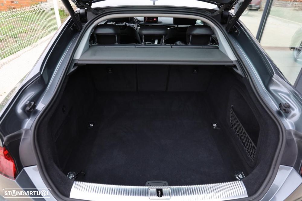 Audi A5 Sportback 40 TDI quattro Design S tronic - 18