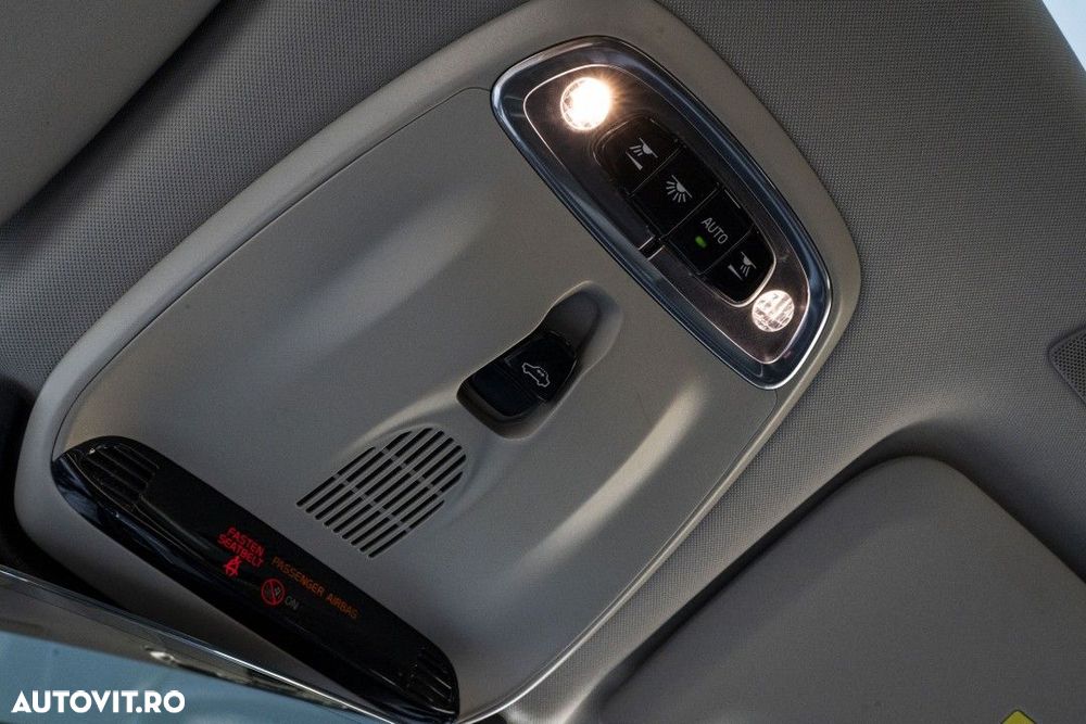 Volvo XC 60 - 29