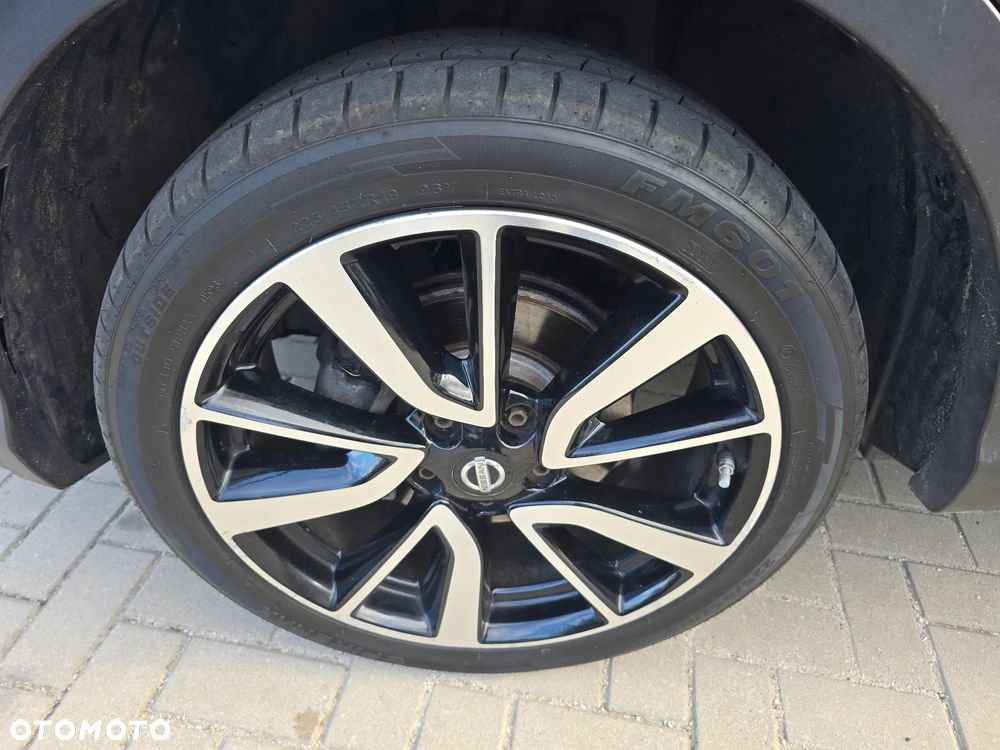 Nissan Qashqai - 17