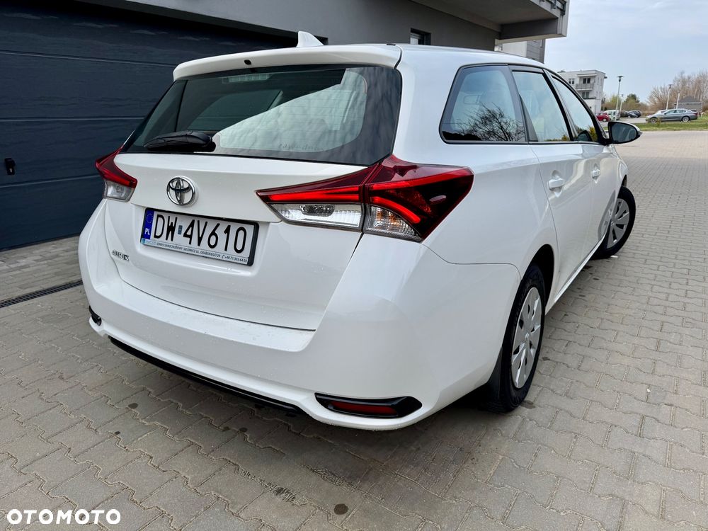 Toyota Auris 1.6 Active - 33
