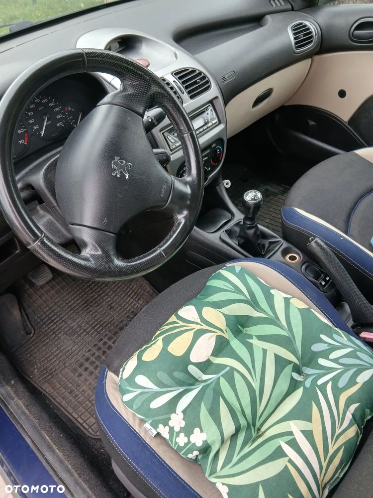 Peugeot 206 1.1 Color-Line - 2