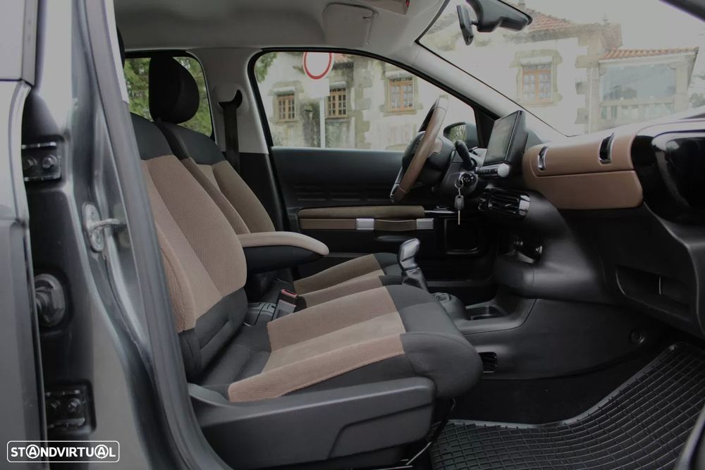 Citroën C4 Cactus 1.6 BlueHDi Shine Ed.Moonlight - 23