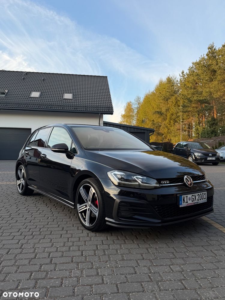 Volkswagen Golf GTD (BlueMotion Technology) DSG - 2