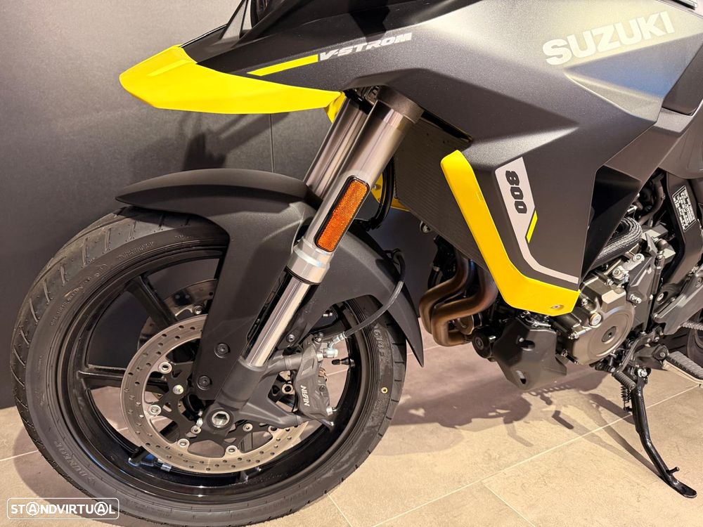 Suzuki v-strom - 5