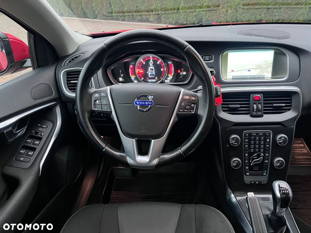 Volvo V40 - 10