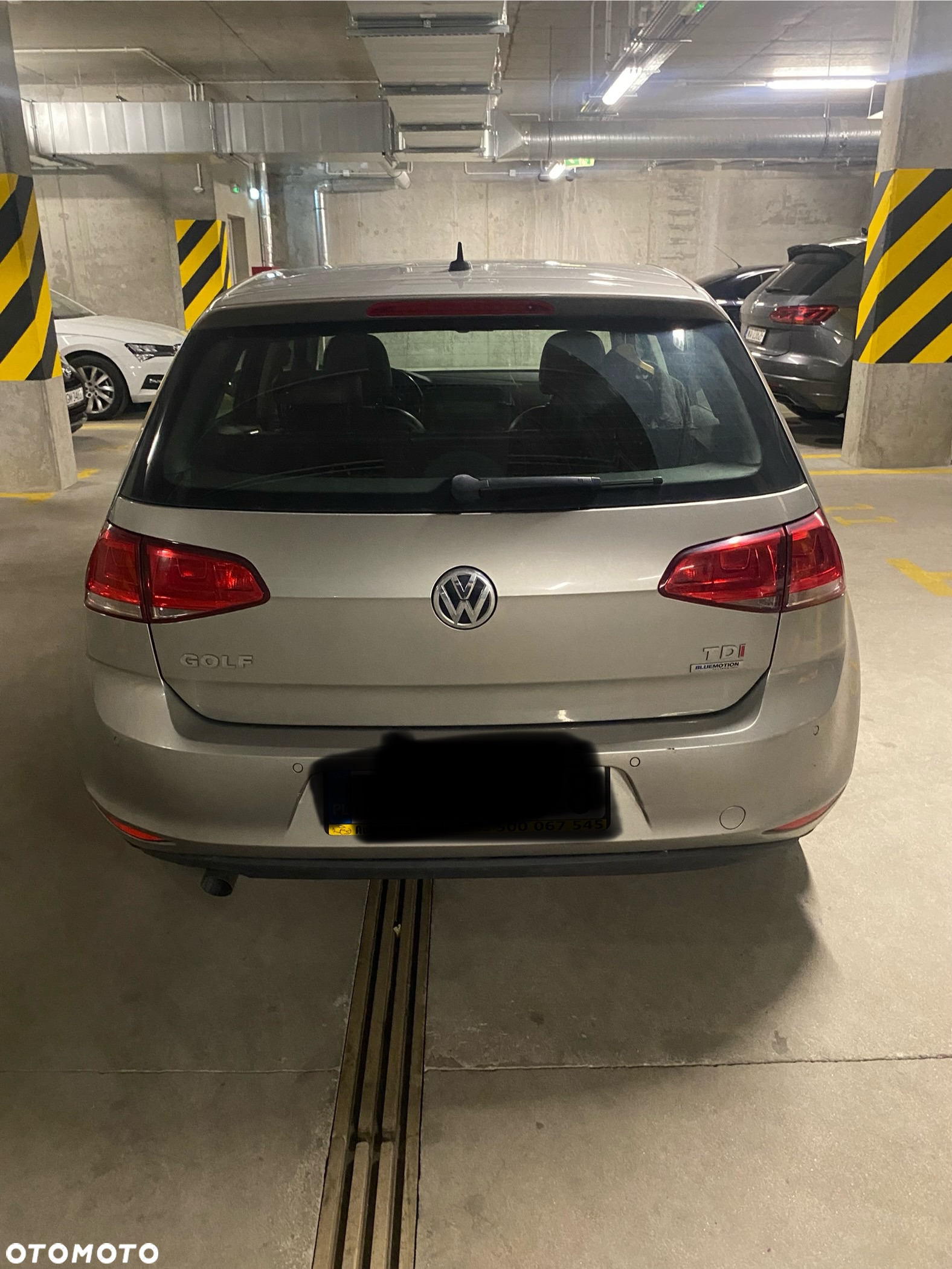 Volkswagen Golf 1.6 TDI DPF Comfortline - 3