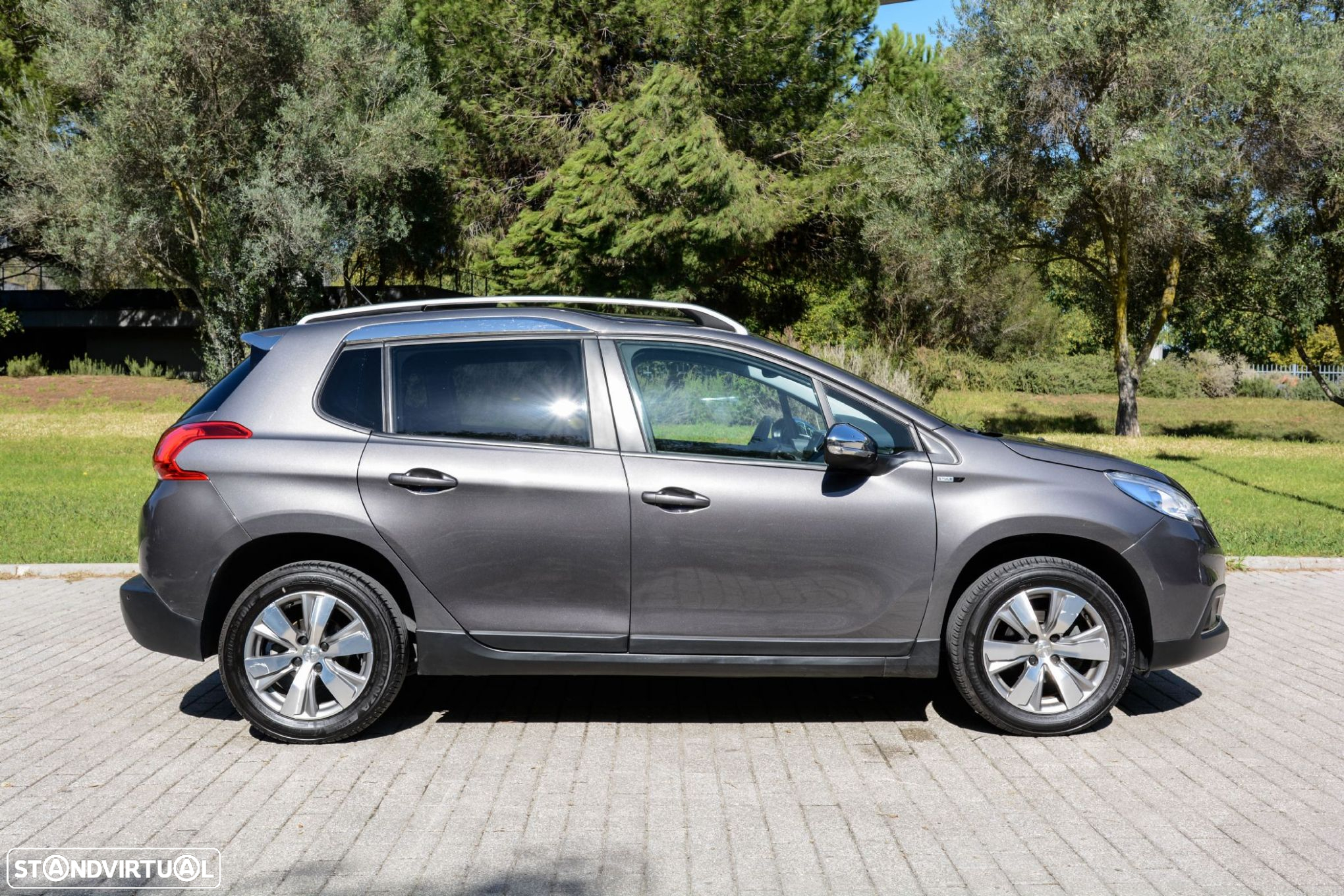 Peugeot 2008 1.5 BlueHDi Active - 4