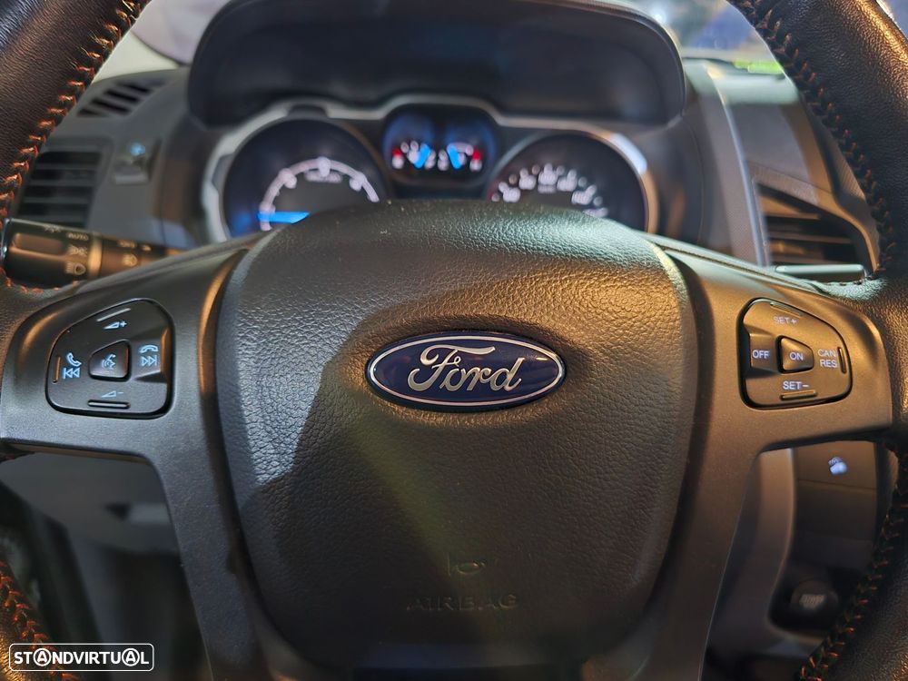 Ford Ranger 3.2 TDCi CD Wildtrak 4WD Aut. — fotografia 24