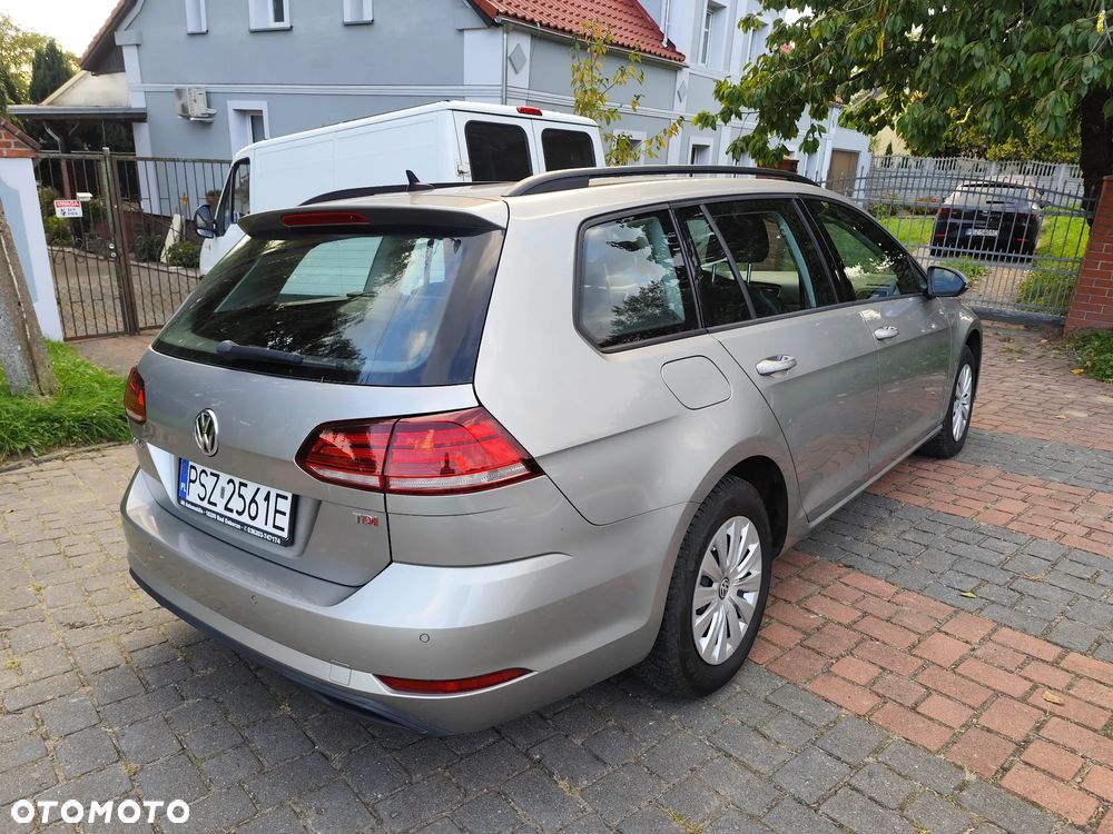 Volkswagen Golf 1.6 TDI (BlueMotion Technology) DSG Comfortline - 5