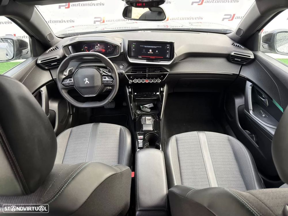 Peugeot 2008 1.5 BlueHDi Allure EAT8 - 15