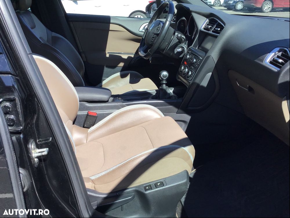 Citroën DS4 HDi 110 Chic - 10