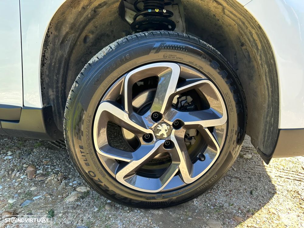 Peugeot 2008 PureTech 82 Style - 12