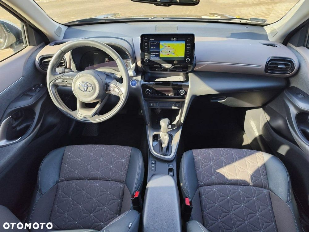 Toyota Yaris Cross Hybrid 1.5 Executive - 8