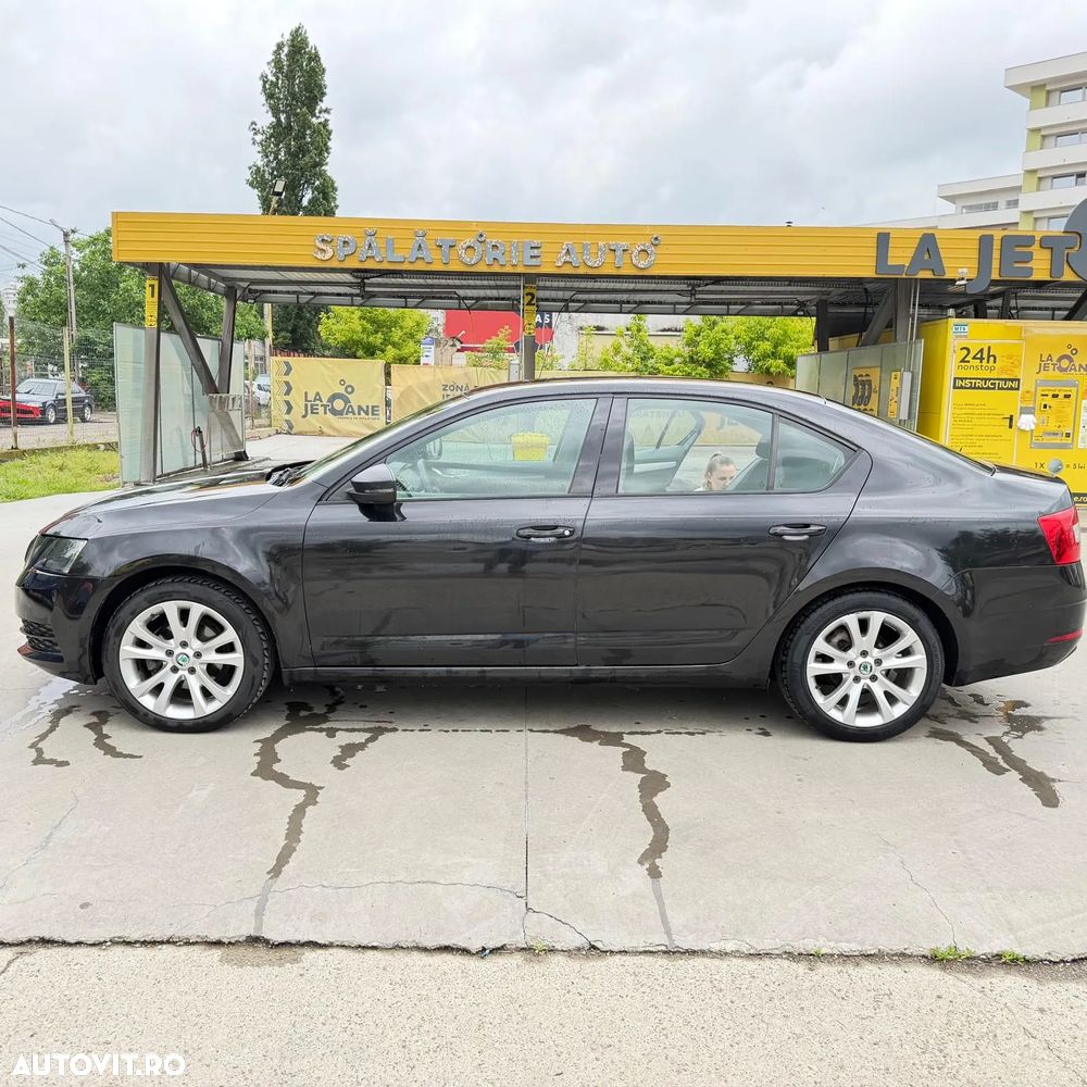 Skoda Octavia 1.6 TDI Style - 21