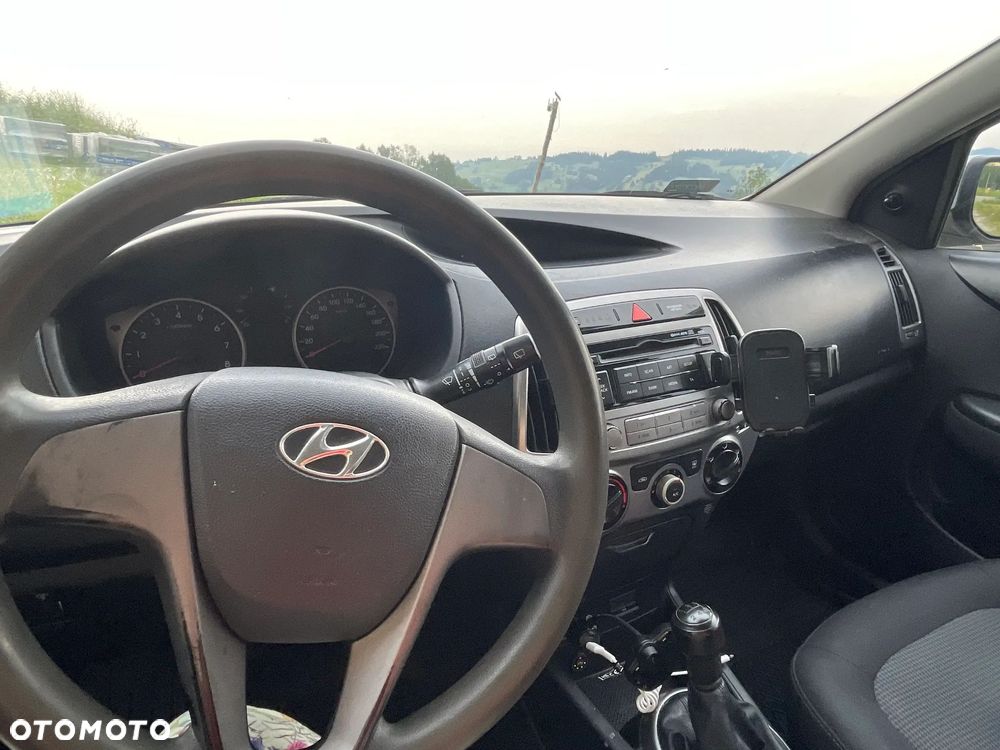 Hyundai i20 1.25 Classic + - 15