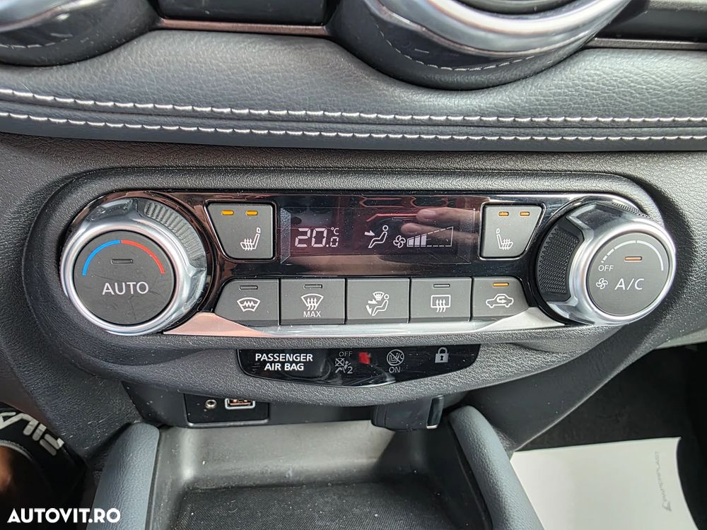 Nissan Juke 1.0 DIG-T DCT Tekna - 30