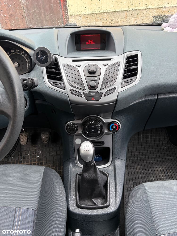 Ford Fiesta 1.25 Trend EU5 - 8