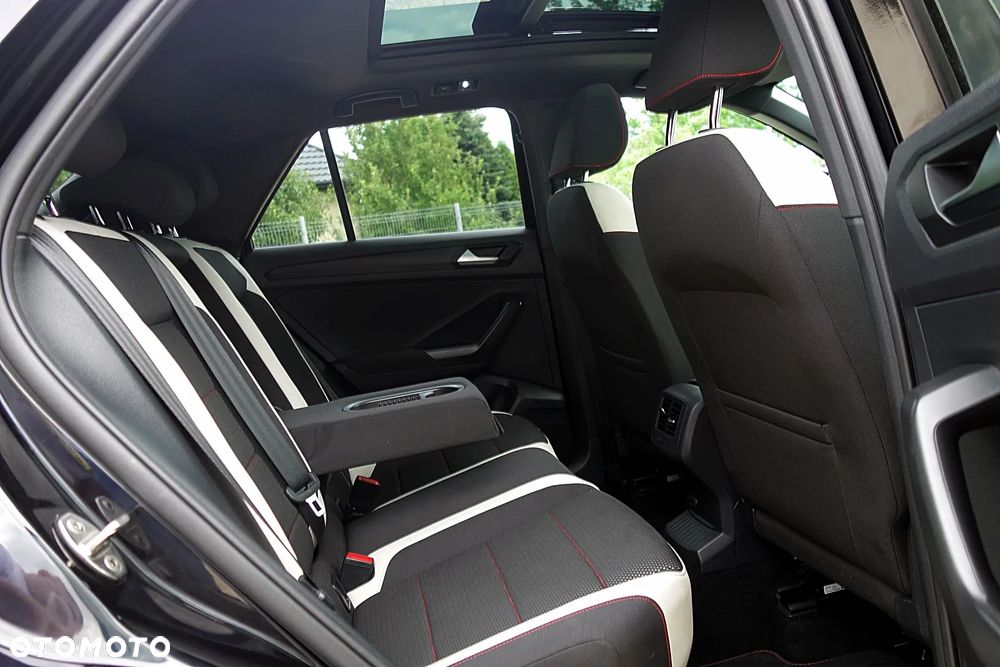 Volkswagen T-Roc 2.0 TDI SCR 4MOTION DSG R-Line - 13