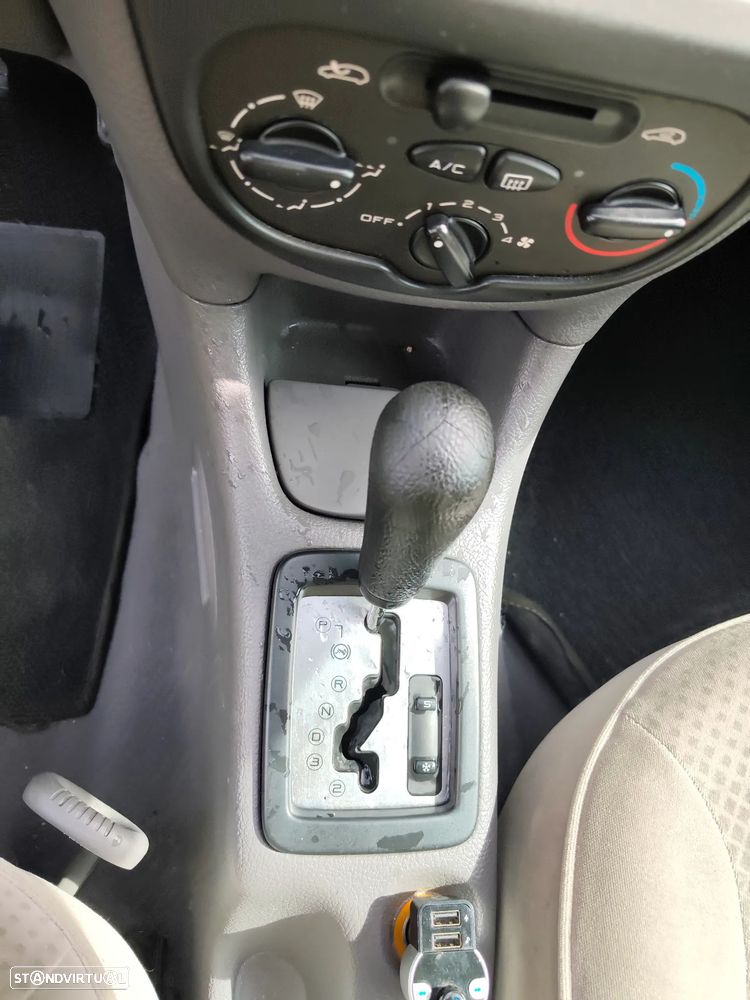 Peugeot 206 1.4 XT Aut. - 8