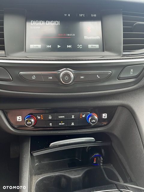 Opel Insignia - 16