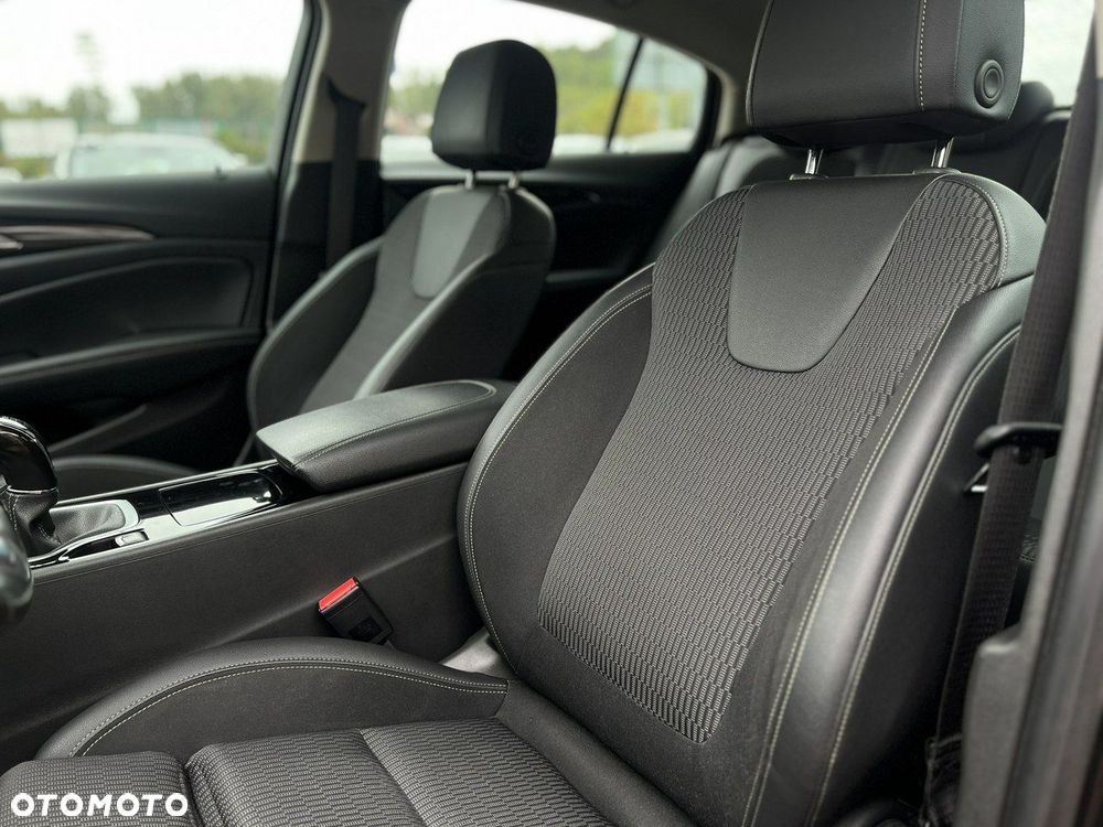 Opel Insignia 1.6 CDTI Innovation S&S - 36