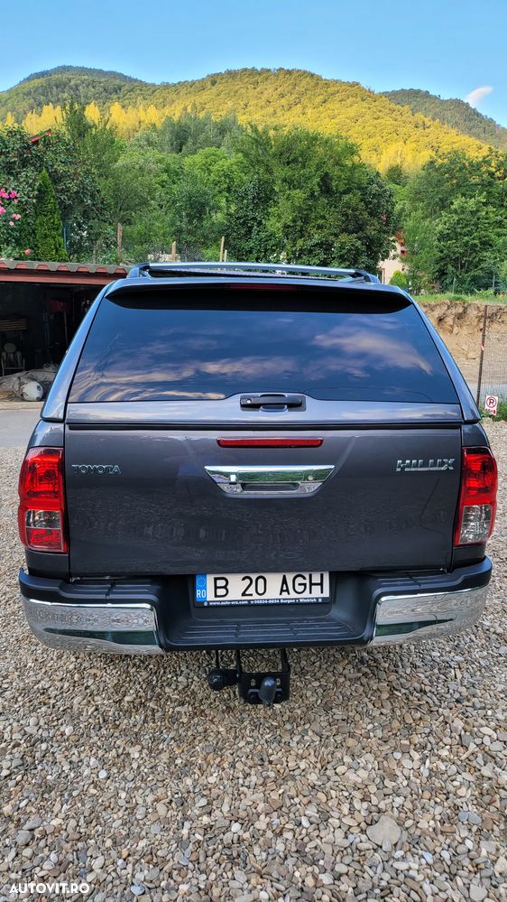 Toyota Hilux - 6