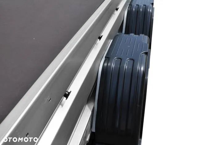 Zaslaw 330TH Dmc 2000kg z hamulcami - 9