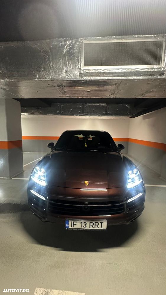 Porsche Cayenne Standard - 1