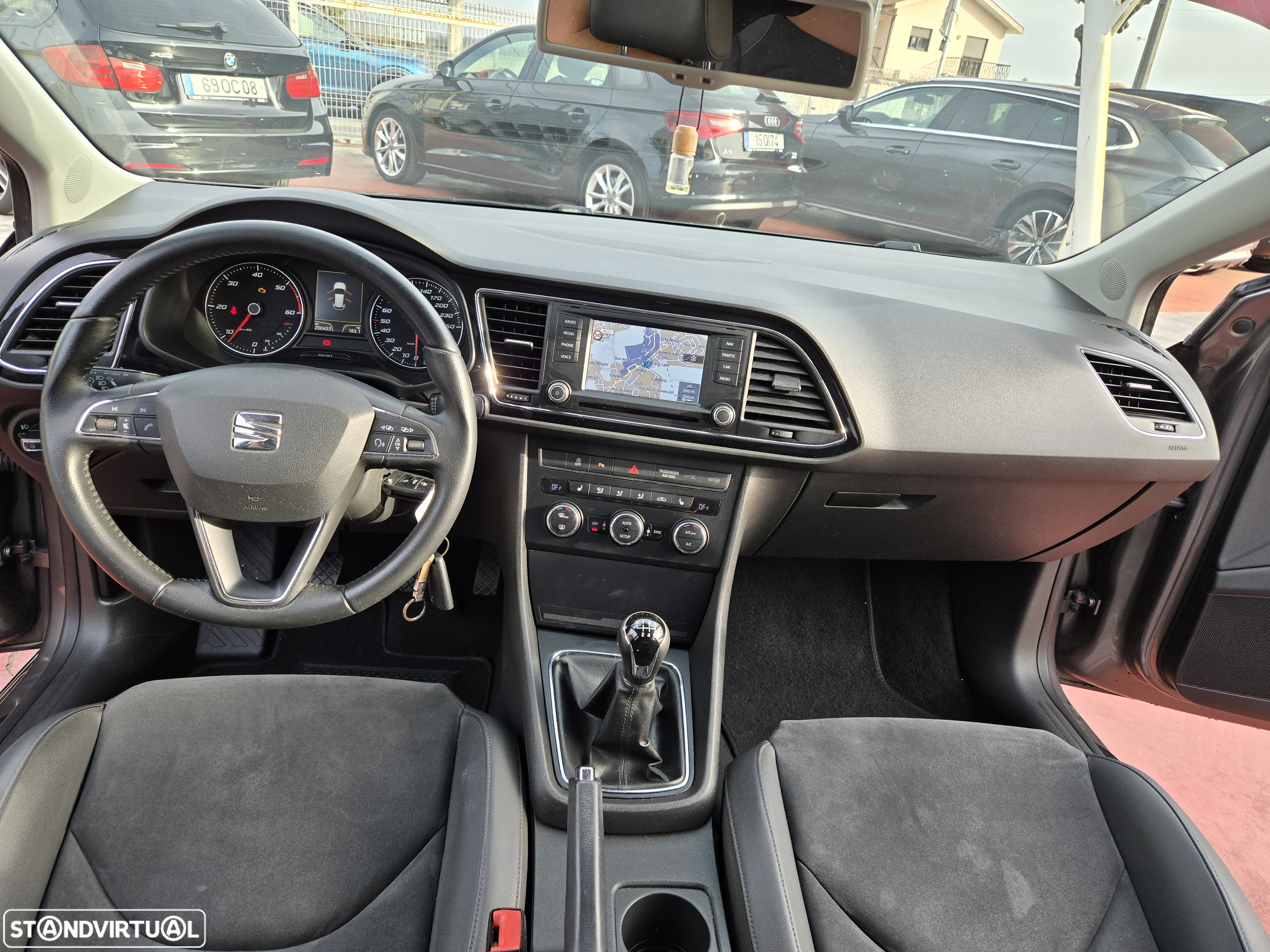 SEAT Leon 1.6 TDI S&S Style - 13