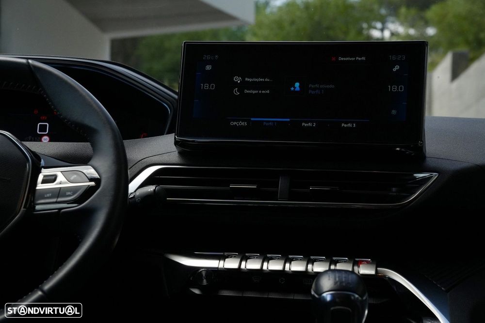 Peugeot 3008 1.2 PureTech Active - 8