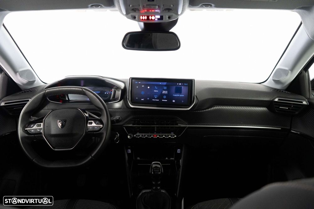 Peugeot 208 1.2 PureTech Allure Pack — fotografia 26