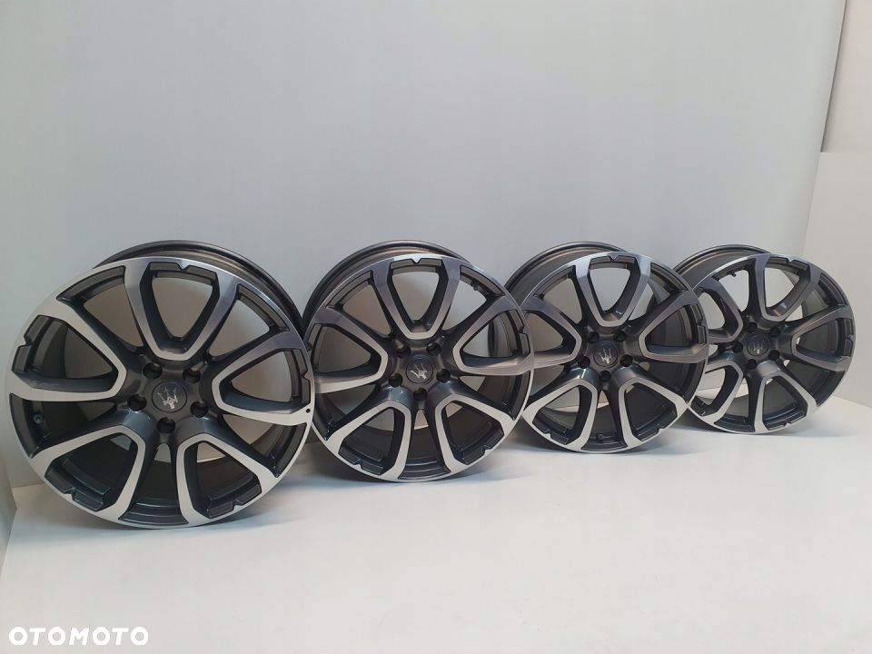 FELGI MASERATI LAVENTE 8,5JX19H2 ET44 5X114,3 NOWE - 1