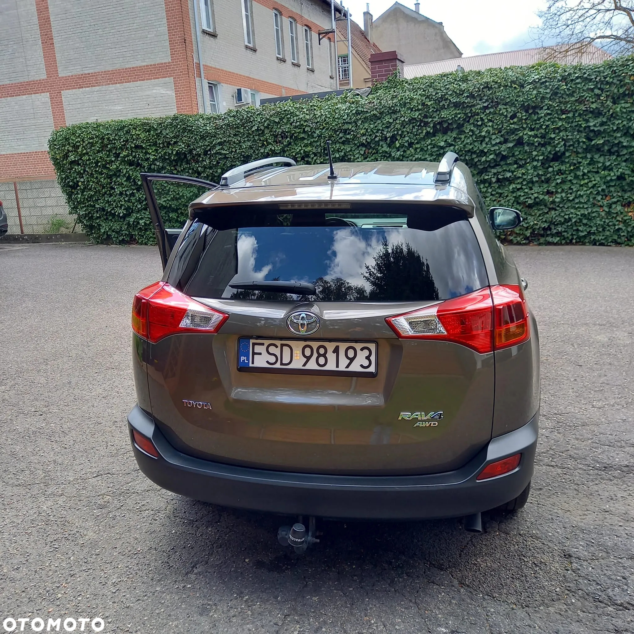 Toyota RAV4 - 3
