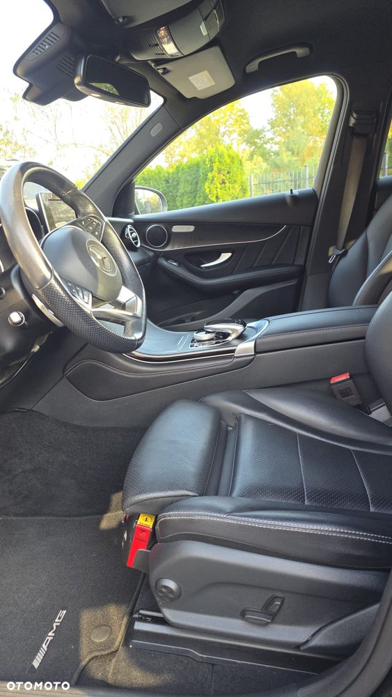 Mercedes-Benz GLC 220 d 4-Matic - 13