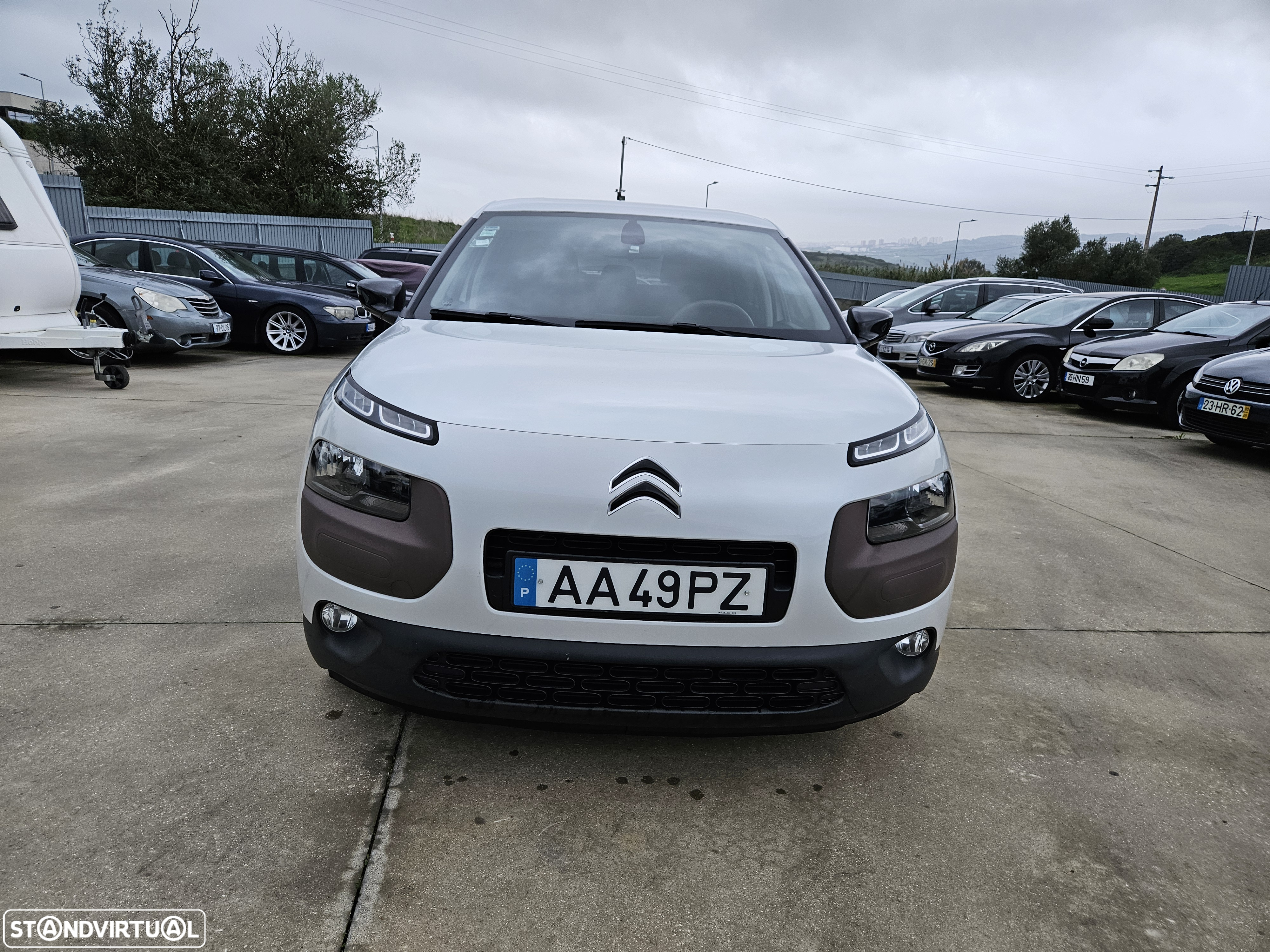 Citroën C4 Cactus 1.6 BlueHDi Shine Ed.Moonlight - 2