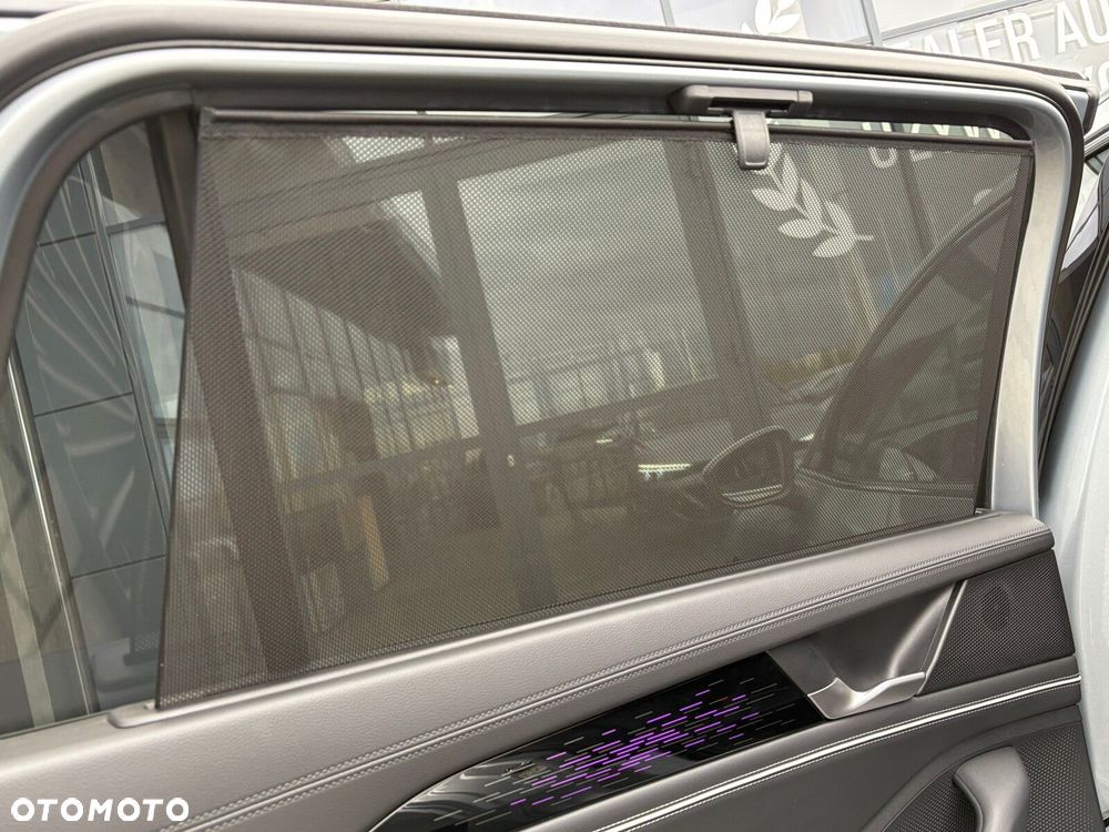 Volkswagen Passat Variant 2.0 TDI EVO Elegance DSG - 17