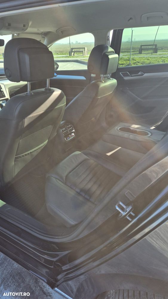 Volkswagen Passat 2.0 TDI DSG Comfortline - 13
