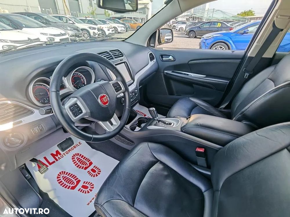 Fiat Freemont 2.0 Mjet AT AWD Lounge - 8