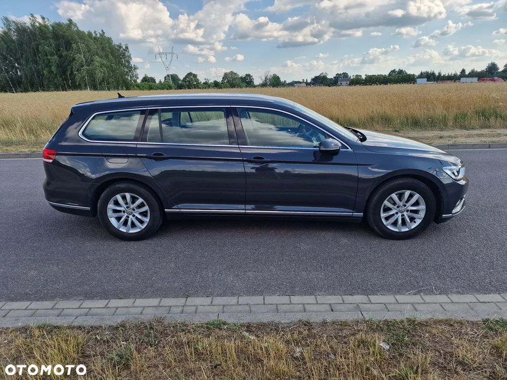 Volkswagen Passat - 13