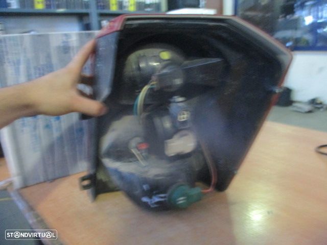 Farol Tras 05303753AF DODGE CALIBER 2008 2.0 CRD 140CV 5P PRETO ESQ DECOMA - 2