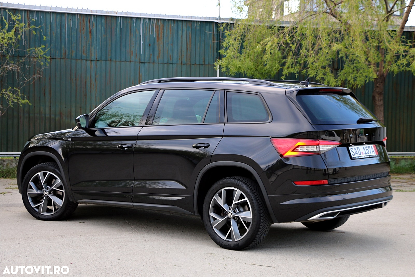 Skoda Kodiaq 2.0 TDI 4X4 DSG Sportline - 4