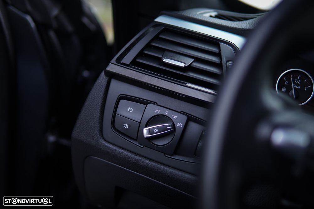 BMW 320 Gran Turismo d Auto Pack M - 41