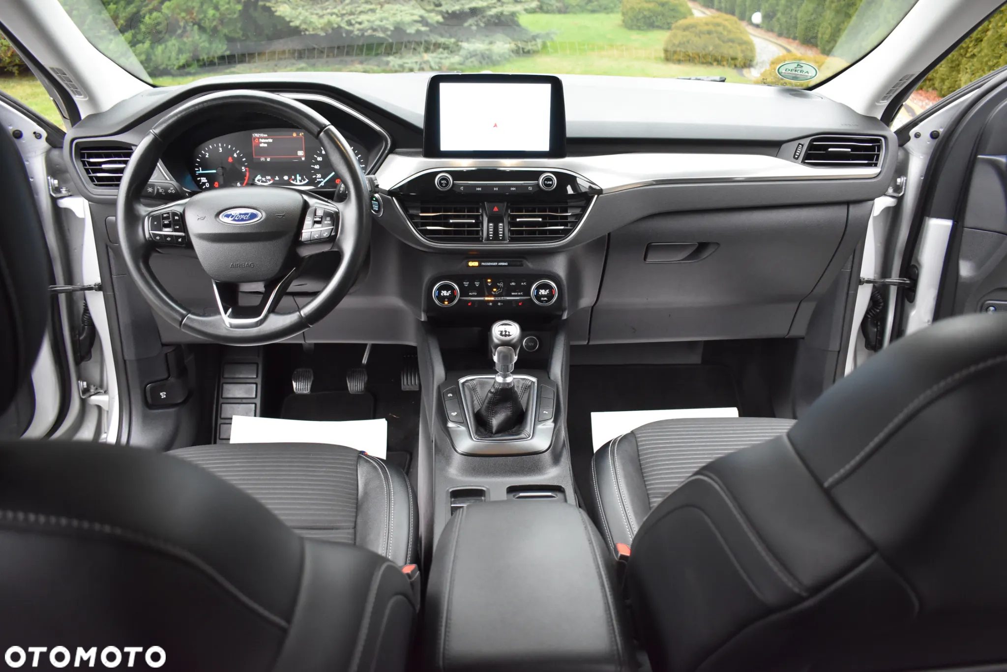 Ford Kuga 2.0 TDCi 2x4 Titanium - 33