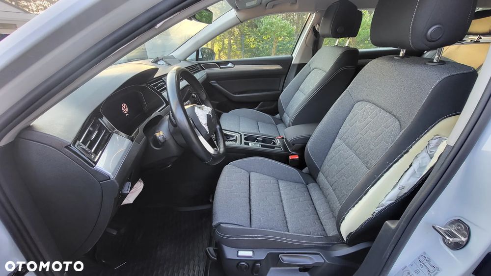 Volkswagen Passat 1.5 TSI EVO Business DSG - 20