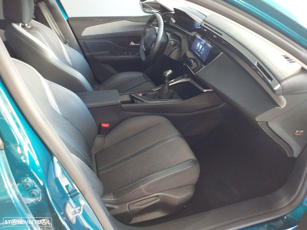 Peugeot 308 1.2 PureTech Allure - 8