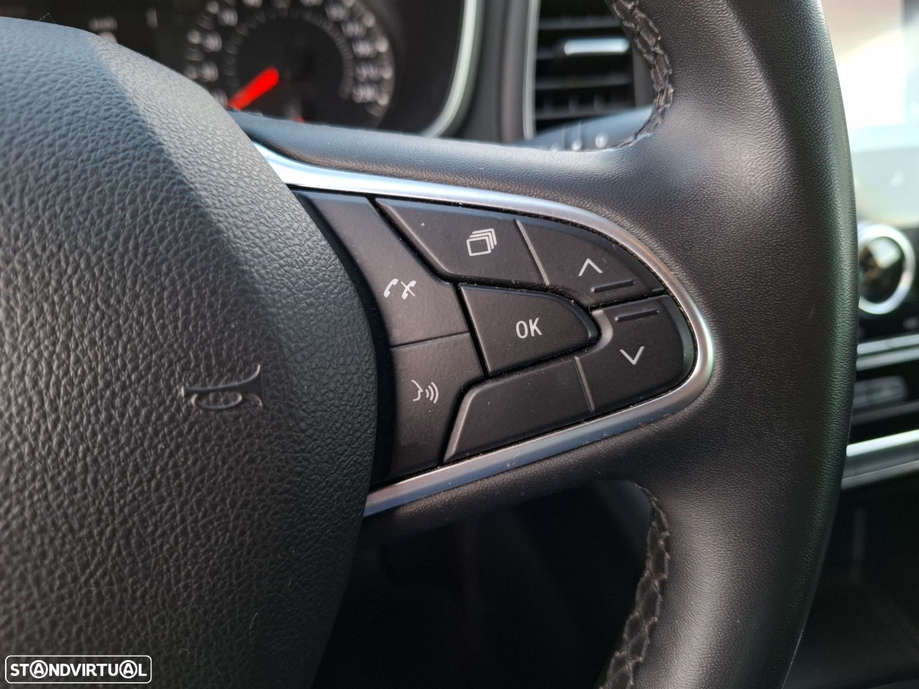 Renault Mégane Sport Tourer 1.3 TCe Limited - 17